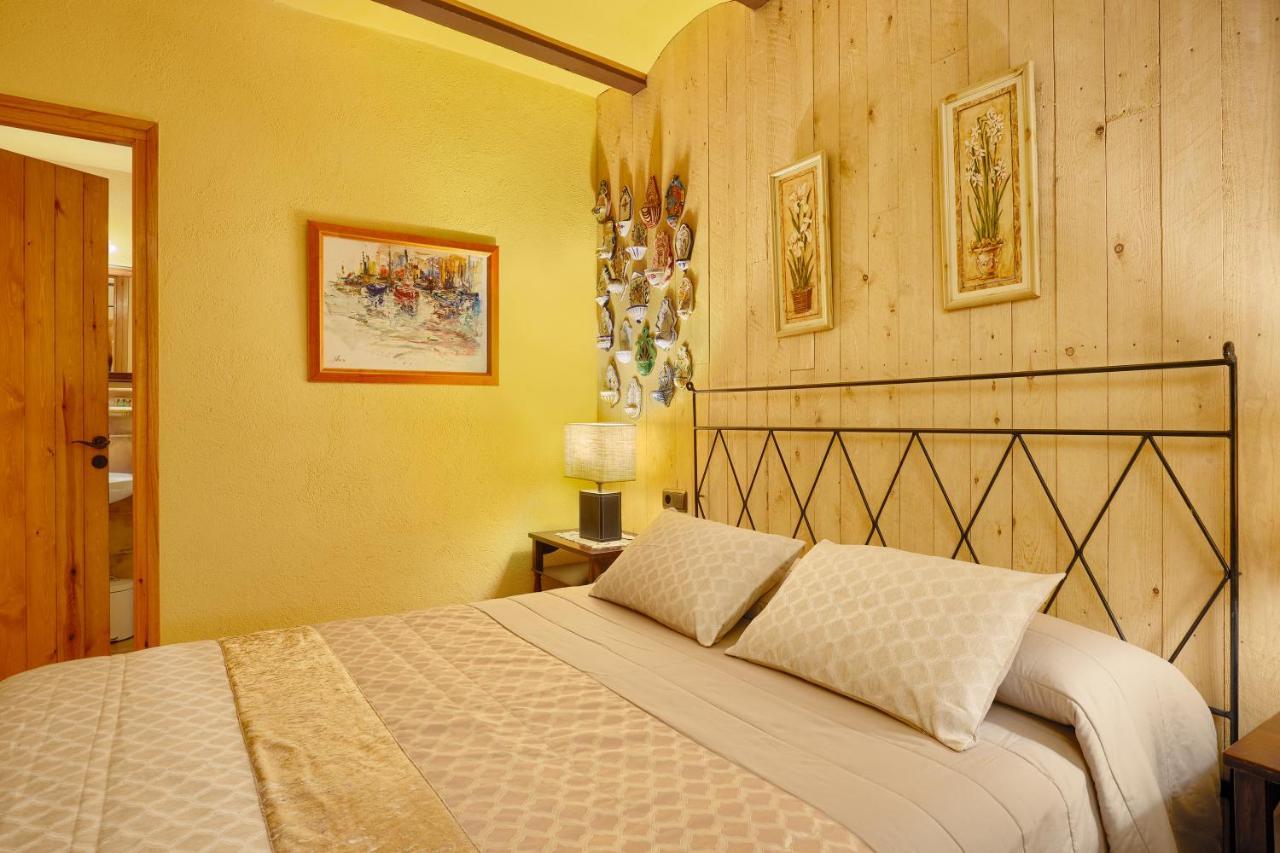 Casa Rural Can Coll Garriguella Εξωτερικό φωτογραφία