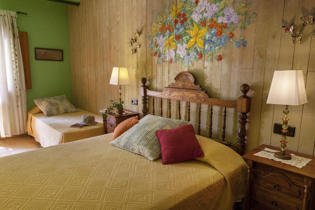 Casa Rural Can Coll Garriguella Εξωτερικό φωτογραφία